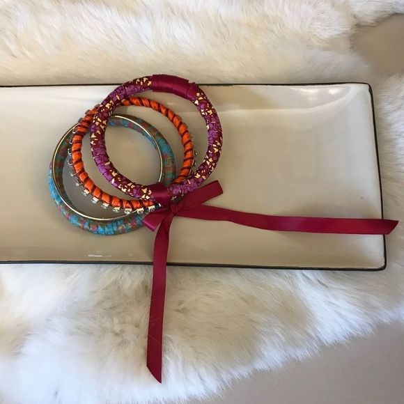 Set of Bangles - Picture 2 of 4